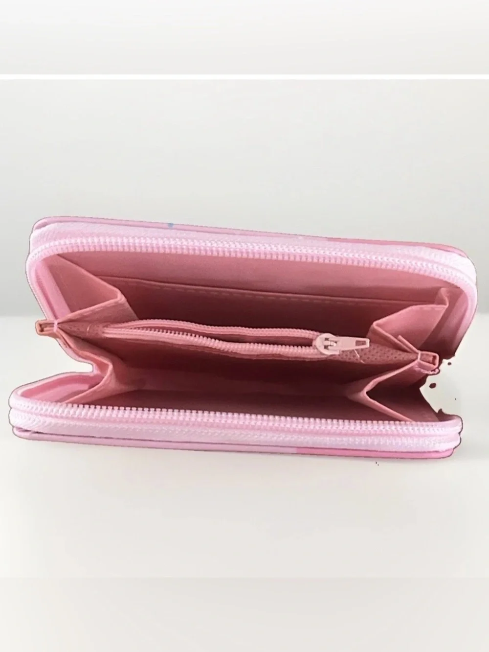 Sanrio gifts zip